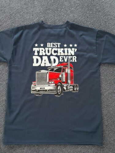 Best Truckin Dad Ever Big Rig Trucker Men T-Shirt photo review