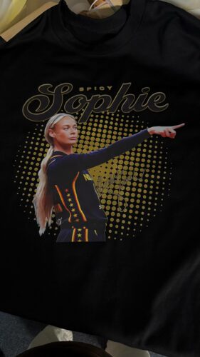 Sophie Cunningham 8 Women Basketball Vintage T- Shirt photo review