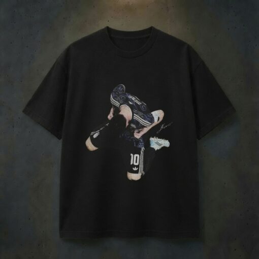 The King M10 Vintage Soccer Tee N
