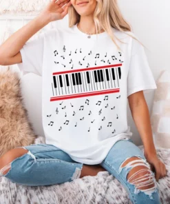 Beat It Keyboard Red Piano Shirt Vintage Style , King of Pop Music Tee AT