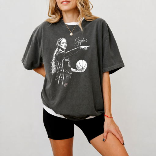 Sophie Cunningham Point Signature Basketball T-Shirt