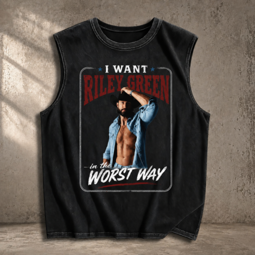I want Riley Green in the worst way Wash Tank Top