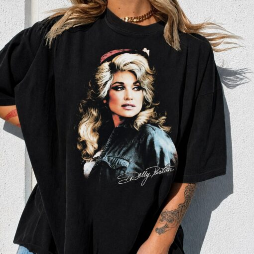 [FREESHIP US] Dollywood Dolly Parton Retro T-Shirt