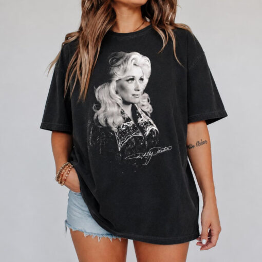 Dolly Parton Tshirt, Country Music Tee