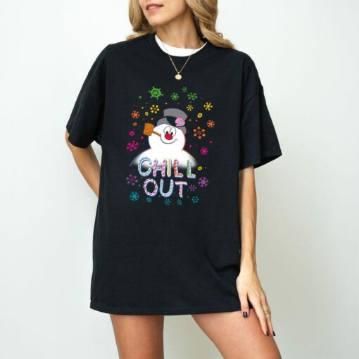 Chill Out Snowman Shirt, Cozy Holiday Tee, Winter Apparel, Funny Christmas Shirt, Casual Winter Outfit, Snowman Graphic Tee, Holiday Gift