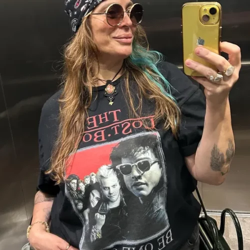 [FREESHIP US] The Lost Boys 90s Retro Graphic Tee photo review